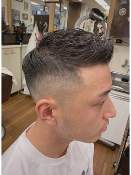 グルーマーズトウキョウ(GROOMER/S TOKYO) ショートフェード 【 刈り上げ 短髪 バーバー フェードカット 】