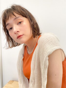 シア(sia) 【sia】フリンジウェーブボブ/ショートカット