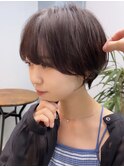 美髪にオトナかわいいホワイトグレージュネビージュショートボブ