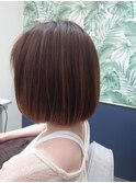 水平ボブヘア