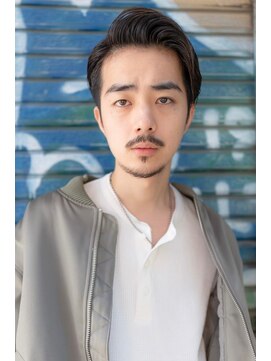 イオ 本厚木(io) 七三かきあげメンズカットビジネス黒髪ニュアンスパーマ