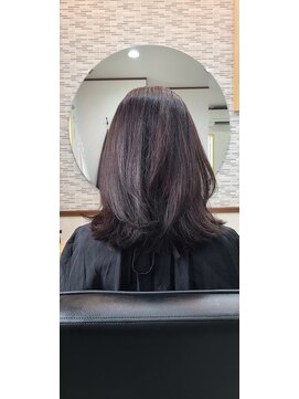 ヒロ美容室 ミディアムグラデーション