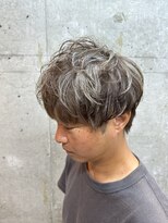 デフカッヅ 北千住(DEF CUTZ) シルバーメッシュ×マッシュ