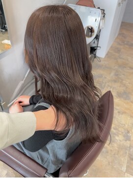 ラボアン 梅田店(lab.em.) ダブルカラーで透明感と艶髪へ