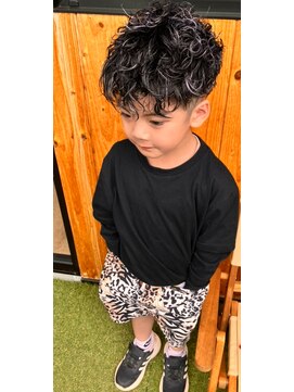 バディ(Buddy) キッズパーマ