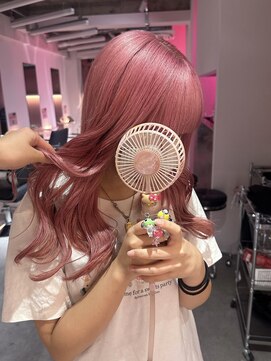 ダズリングディア(Dazzling Deer) ピンク/ピンクベージュ/レイヤーカット