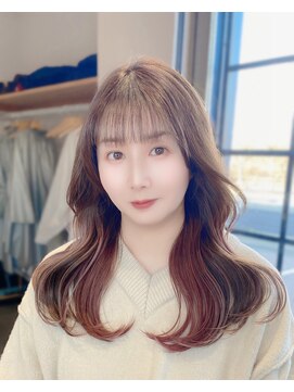 インナーカラー＋くびれヘア