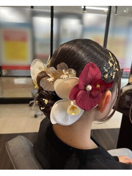 シニヨンヘアセット