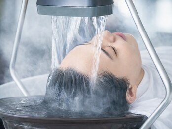 ラ ブレス 天王寺(LaBless)の写真/【乾燥に負けない頭皮ケアに!】5分で副交感神経にスイッチ☆残留アルカリや毛穴に詰まった汚れを除去*