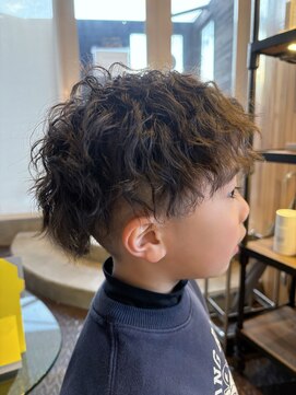 ヘアラウンジ アングゥ(hair lounge ungu) キッズパーマ