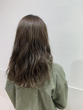 ケンジ 平塚 アネッタ(KENJE annetta) オリーブベージュ