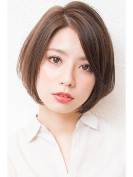 モニカ 西宮北口(Monica) 大人かわいいグレージュ小顔ナチュラルショートボブ