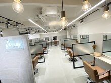 ミリー 梅田店(milly)の雰囲気（綺麗で明るい店内でオシャレ♪milly梅田店）