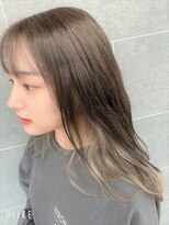 サンクレポ&nbsp;【ケアブリーチ使用 】透明感グレージュインナーカラー