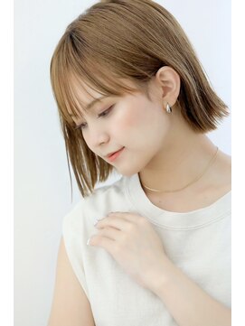 イグレックビス(igrek bis) 切りっぱなしボブ