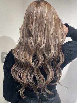 アンク クロス 関内店 デザインカラーエクステハイライト