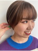 ベージュカラー