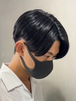 エルマーク(L-MARK)&nbsp;センターパートニュアンスパーマ韓国カルマパーマコンマヘア