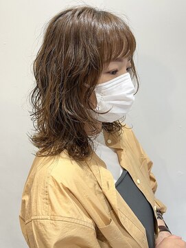 ウクラ バイ レシッド 池袋(uchla by rcid) こなれミディ/ウェーブパーマ/ことりベージュペールベージュ前髪