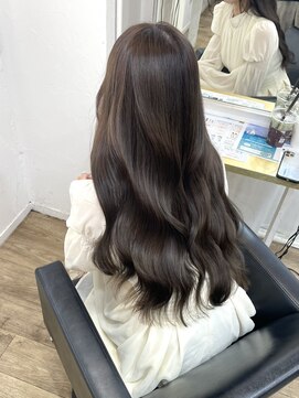 イオエ(ioe) 黒髪/ボブルフ/ネビージュ/小顔/ワンレン/髪質改善/グレージュ