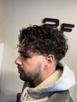ミリオンバックス 上野(Million Bucks)&nbsp;カーリースパイラルパーマ<理容室>[床屋/上野] <理容室>