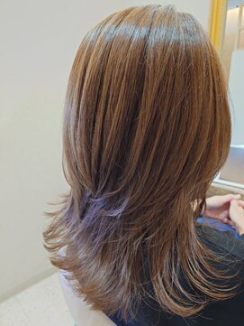 ガレリアエレガンテ 尾張旭店(GALLARIA Elegante) くびれヘア/大人セミロング/白髪ぼかし