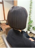 ショートボブ