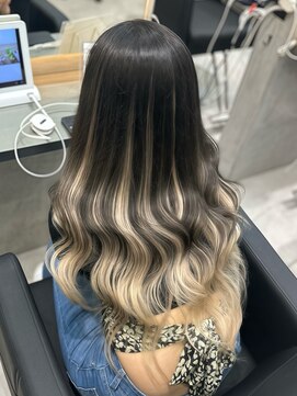 ラピス 福岡天神店(Lapis) ダークアッシュグレー×ホワイトベージュ