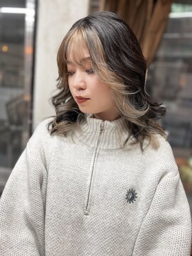 ジーレ(jiire) フェイスフレーミングホワイトブロンド