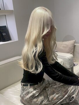 ベレーザ 渋谷(BELEZA) 17012抜きっぱなしブロンドボブレイヤーカットホワイトブロンド