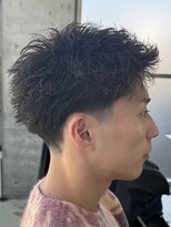 フィフス(fifth)&nbsp;スパイキーパーマ短髪パーマテーパーフェードメンズショート原宿