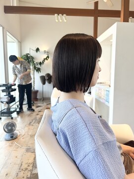 アンジュール 切りっぱなしボブ