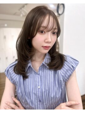 ハピネス クローバー 八木店(Happiness CLOVER) レイヤーカット/オリーブベージュ