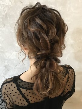 ニコ(nico...) ヘアアレンジ ポニー