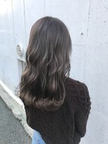 ヘアデザイン ソラ(Sola)&nbsp;大人可愛いスモーキーベージュ+ホワイトグレーアッシュ