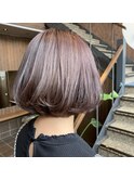 ラベージュ×ボブ