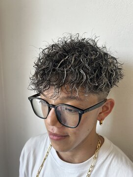 ヘアー ミュゼ 大西店(HAIR Musee) パーマ×ホワイトハイライト