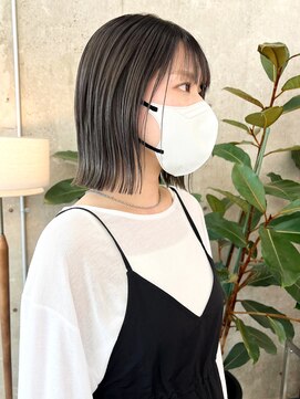 ノエ(noe) ボブ×グレージュ