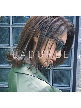 ラデュレ(LADUREE) Medium