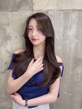 ベール(Vale) うるおい美髪のロングヘア 髪質改善つや髪カラー #4