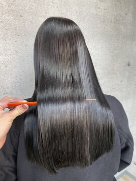 スライバイリアオオサカ(Sly By Ria OSAKA) 美髪髪質改善【梅田】【大阪】