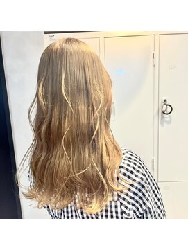 ビス リアン 川口店(Vis lien) 透明感抜群♪ダブルカラーブリーチミルクティーベージュ