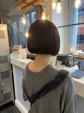 エムプラス 二子玉川(Mplus) ミニボブ　Mplus 鈴木