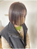 大人可愛いショートボブ白髪ぼかし20代30代40代/大分