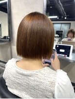キッススワン(KISS SWAN) 切りっぱなしボブ