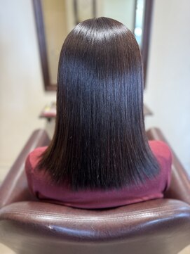 ラヴァッシュ(La Vache) サラ艶ストレート