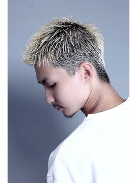 リップスヘアー 銀座(LIPPS hair) スパイキーショート 金髪ショート