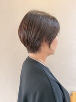 オクユキ(OKUYUKI)&nbsp;大人上品な「くびれショート」×ツヤ感ナチュラルブラウン
