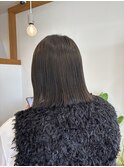 アッシュグレージュ