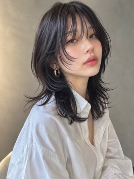 ゴットラトゥール(GOTTO LATOUR) ミディアムウルフ×艶髪ブラック